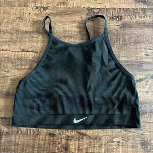 Nike Seamless Ribbed Sports Bra Size Small 🖤